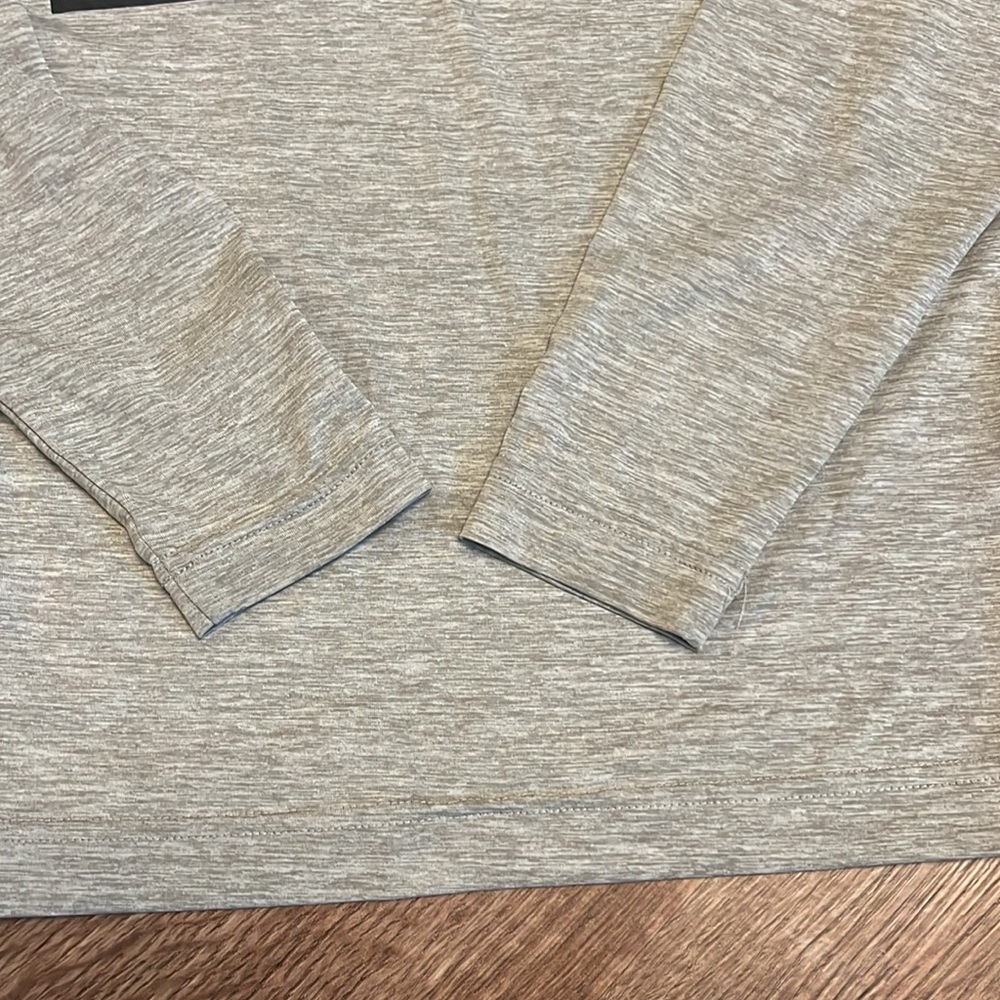 Long Sleeved Patagonia Shirt - Picture 2 of 6